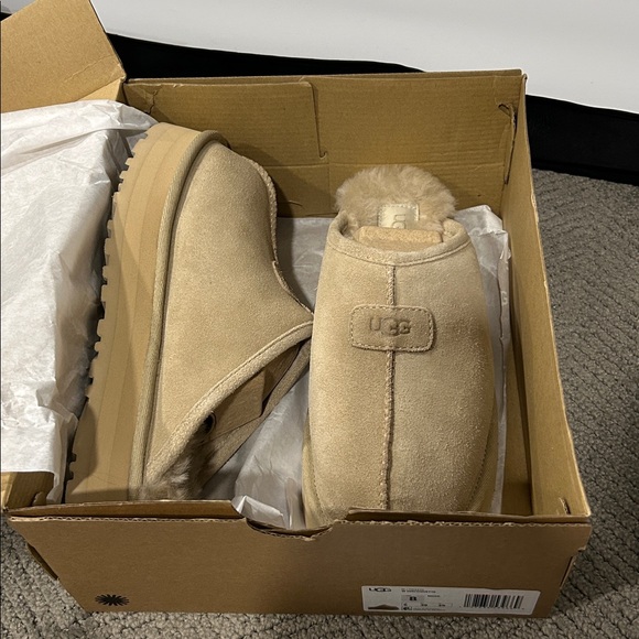 UGG Women’s Discoquette Slide Slipper, - Picture 9 of 9